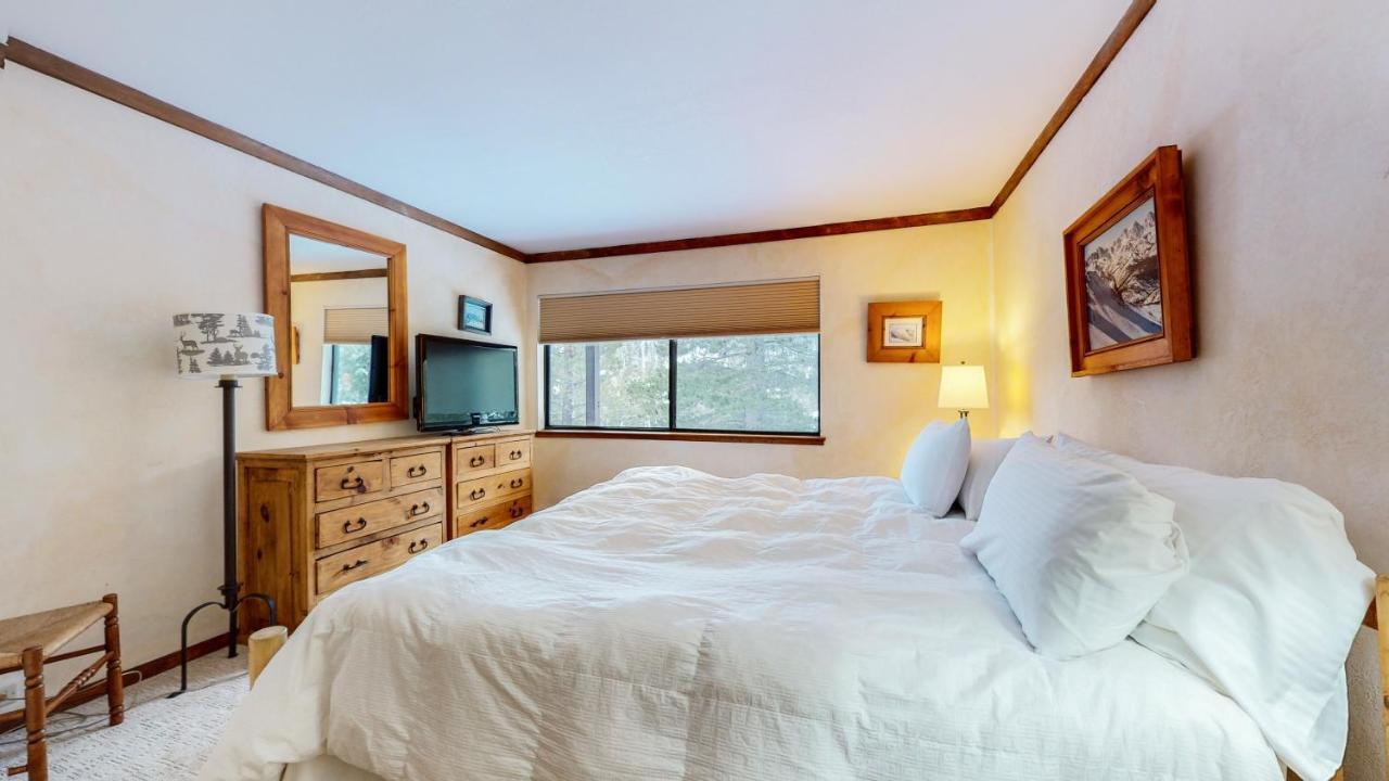 Apartment Mammoth West #143