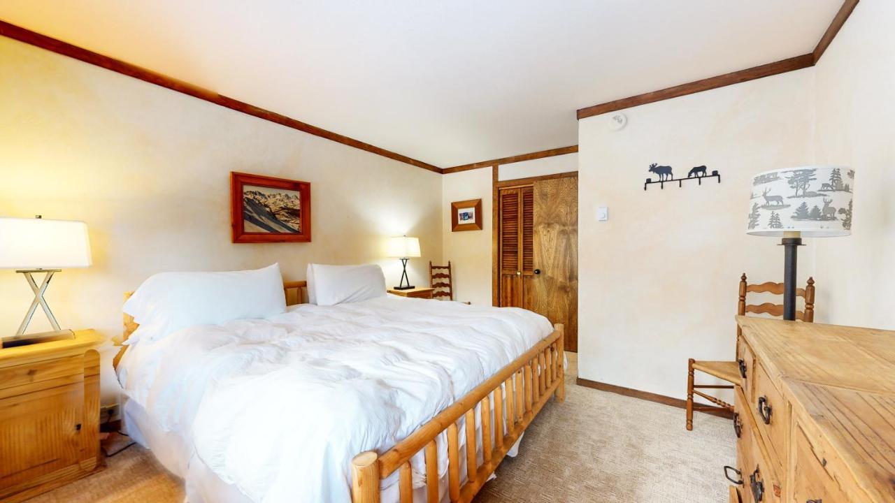 Apartment Mammoth West #143 *